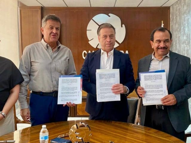 CANACINTRA firma convenio con el Centro Chihuahuense para la Competitividad