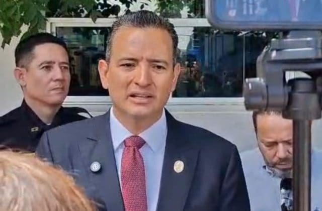 Bonilla defiende la Torre Centinela y arremete contra Cruz Pérez Cuellar