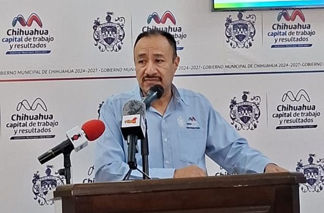 Obras viales avanzan conforme al calendario en Chihuahua; Carlos Rivas