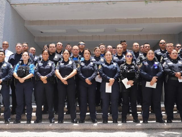 Reconoce Municipio a 36 policías y bomberos por acciones destacadas en favor de la ciudadanía
