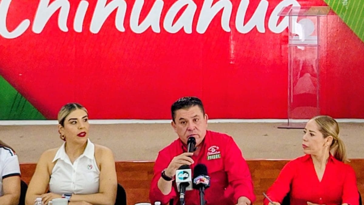 Alex Domínguez pide investigar presuntos vínculos de Morena con el crimen organizado.