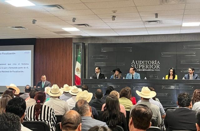 Auditorías estatal y federal coordinarán fiscalización de los 67 municipios de Chihuahua