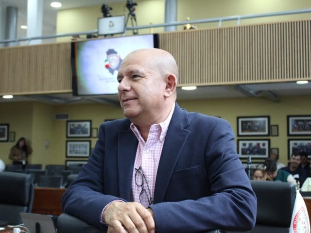 Convoca diputado a revisar reparto del impuesto universitario