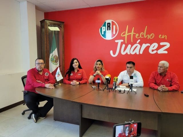 Exige PRI que UIF investigue millonaria promoción política en espectaculares