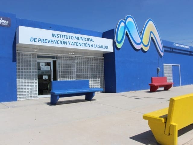 Clínica Punta Oriente ofrece servicios médicos y de rehabilitación a la comunidad