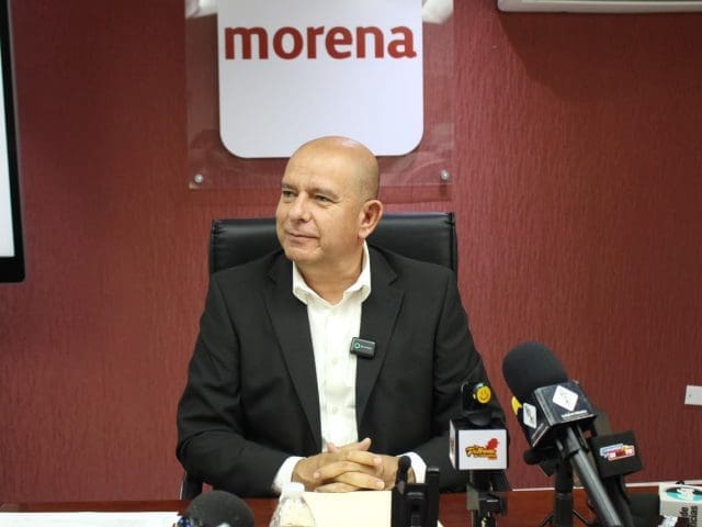 Estrada cuestiona nuevo endeudamiento para obra Poniente 5
