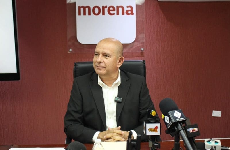 Estrada cuestiona nuevo endeudamiento para obra Poniente 5