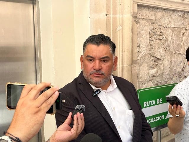 Investiga Fiscalía vínculo entre aserradero y crimen organizado tras hallazgo de 5 cuerpos en Madera